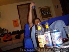 114257400LbCQsD_ph.jpg